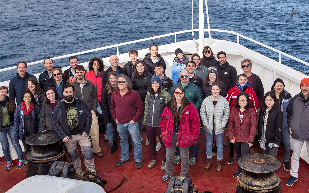 You are currently viewing Rutgers Oceanographers Set the Precedent for a New Program in U.S. Ocean Coring